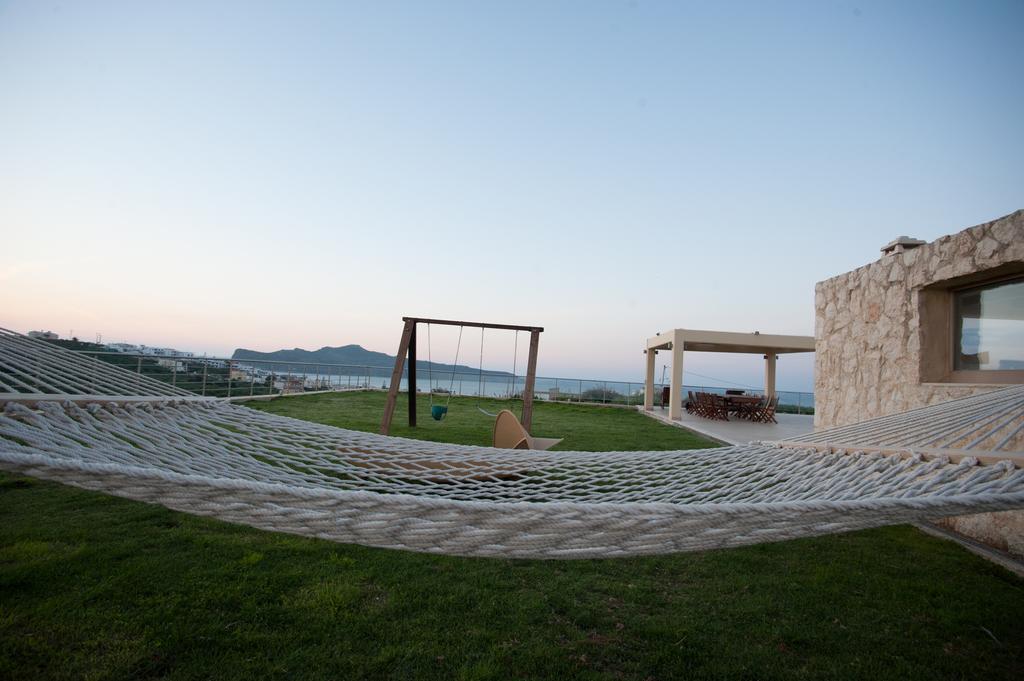 Villa Prigipessa Agia Marina  Exterior photo