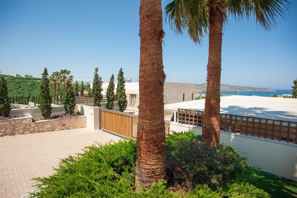 Villa Prigipessa Agia Marina  Exterior photo