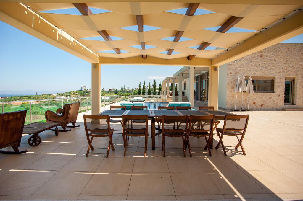 Villa Prigipessa Agia Marina  Exterior photo
